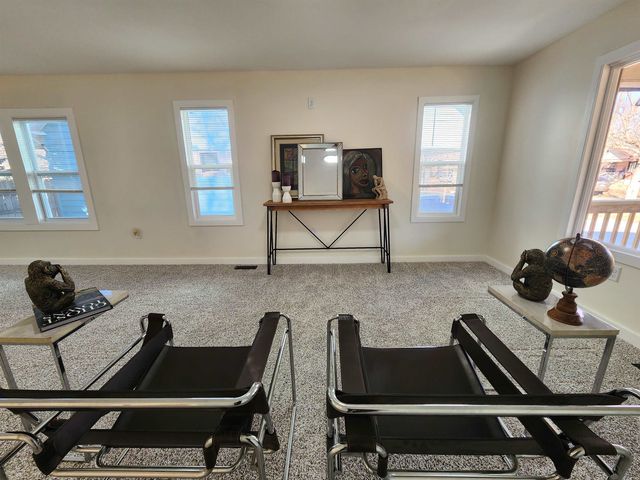 337 S Volutsia Ave, Wichita, KS 67211