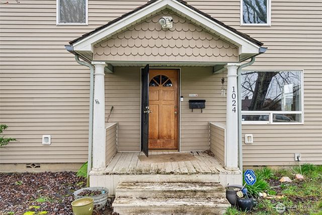 1024 H Street, Centralia, WA 98531