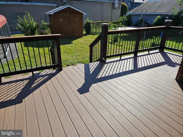 305 SHELLEY AVE, Altoona, PA 16602