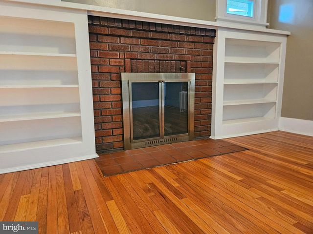 305 SHELLEY AVE, Altoona, PA 16602