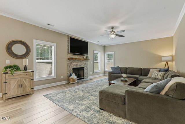 242 Summit Overlook Drive, Clayton, NC 27527