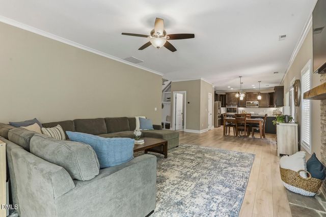 242 Summit Overlook Drive, Clayton, NC 27527