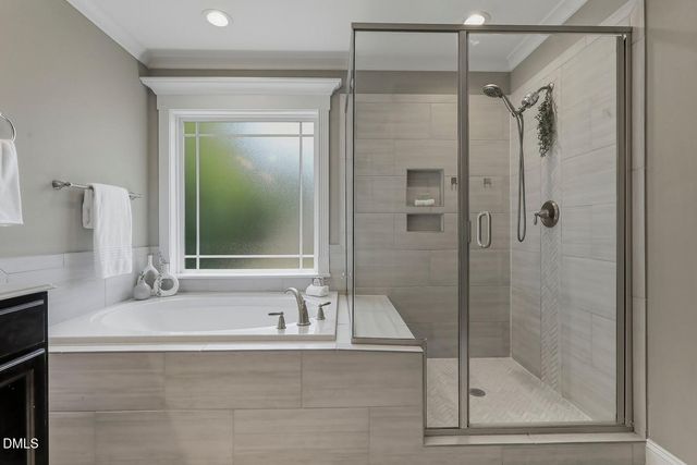 242 Summit Overlook Drive, Clayton, NC 27527