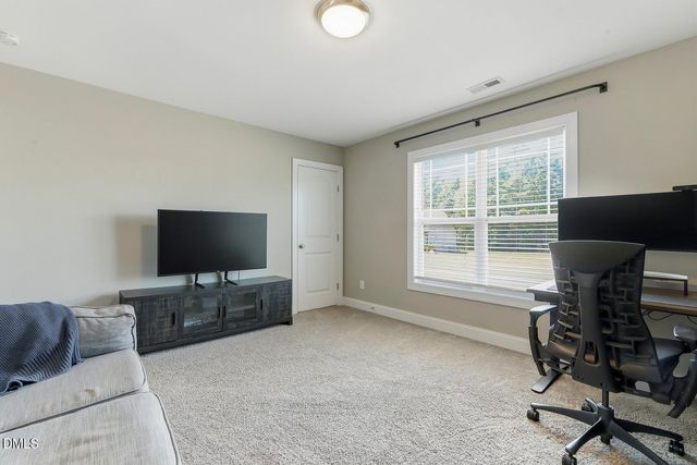 242 Summit Overlook Drive, Clayton, NC 27527