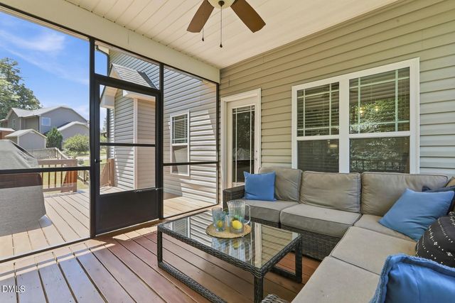 242 Summit Overlook Drive, Clayton, NC 27527