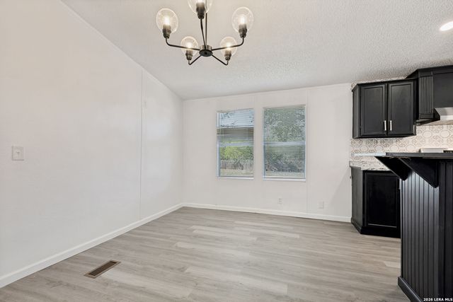 5111 Savannah Woods, Von Ormy, TX 78073