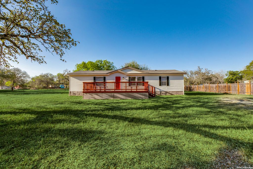 5111 Savannah Woods, Von Ormy, TX 78073