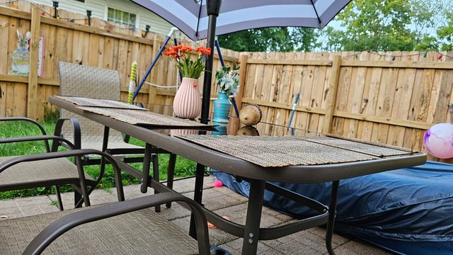 16 Forest Lane, Cary, IL 60013