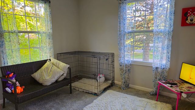 16 Forest Lane, Cary, IL 60013