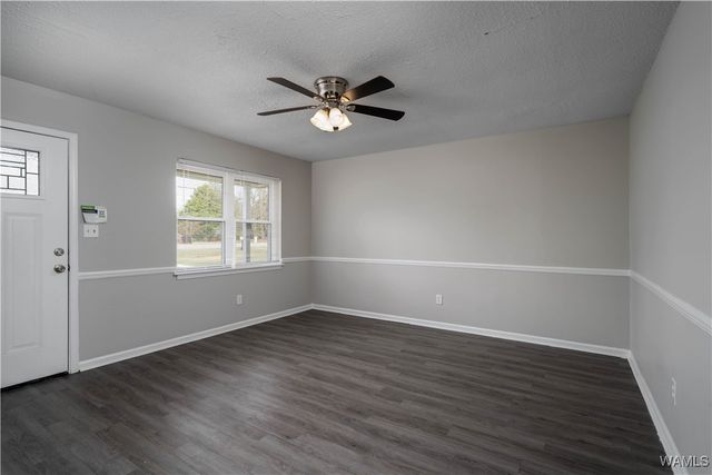 12560 County Line, Moundville, AL 35474