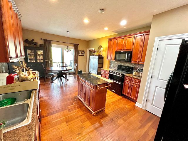 6300 County Road 100, Mount Gilead, OH 43338