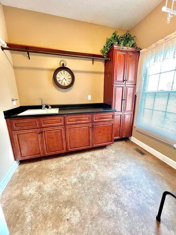 6300 County Road 100, Mount Gilead, OH 43338