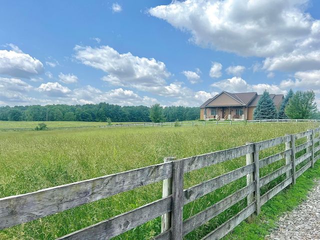 6300 County Road 100, Mount Gilead, OH 43338