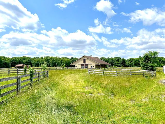 6300 County Road 100, Mount Gilead, OH 43338