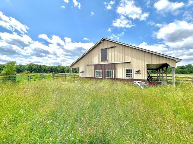 6300 County Road 100, Mount Gilead, OH 43338