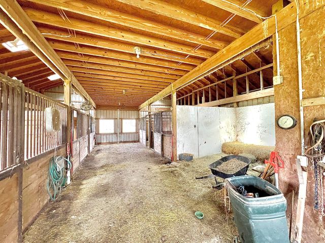6300 County Road 100, Mount Gilead, OH 43338