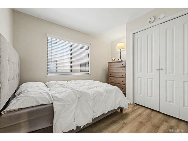 1812 17th St 101S, Boulder, CO 80302