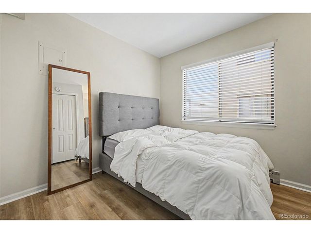 1812 17th St 101S, Boulder, CO 80302