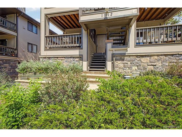 1812 17th St 101S, Boulder, CO 80302