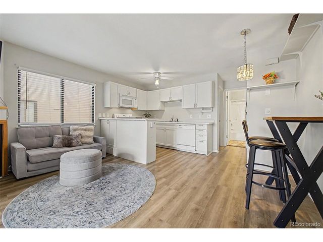 1812 17th St 101S, Boulder, CO 80302