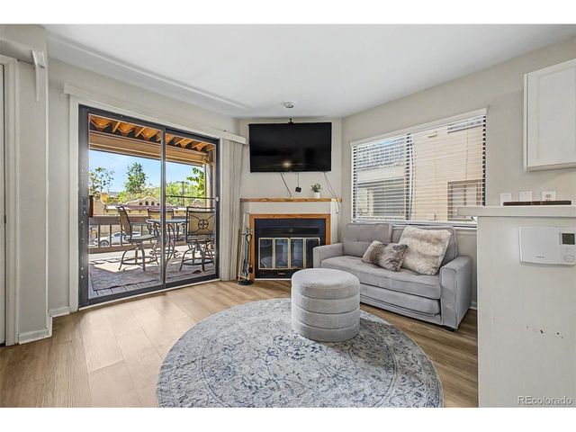 1812 17th St 101S, Boulder, CO 80302