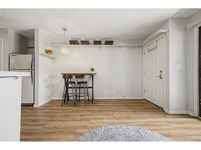 1812 17th St 101S, Boulder, CO 80302