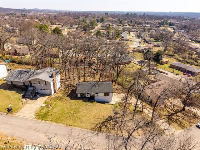 1106 N 21st Street, Van Buren, AR 72956