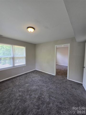 7727 Ritter Drive, Charlotte, NC 28270