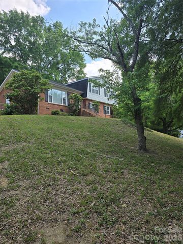 7727 Ritter Drive, Charlotte, NC 28270