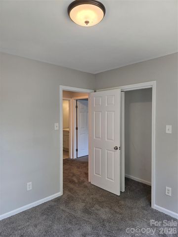 7727 Ritter Drive, Charlotte, NC 28270