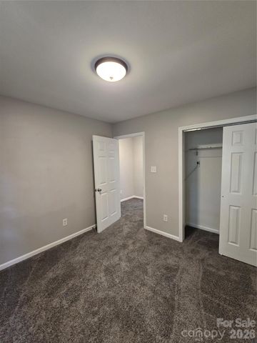 7727 Ritter Drive, Charlotte, NC 28270