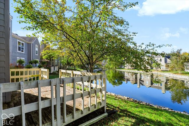 9450 Aberdare Drive 34, Indianapolis, IN 46250