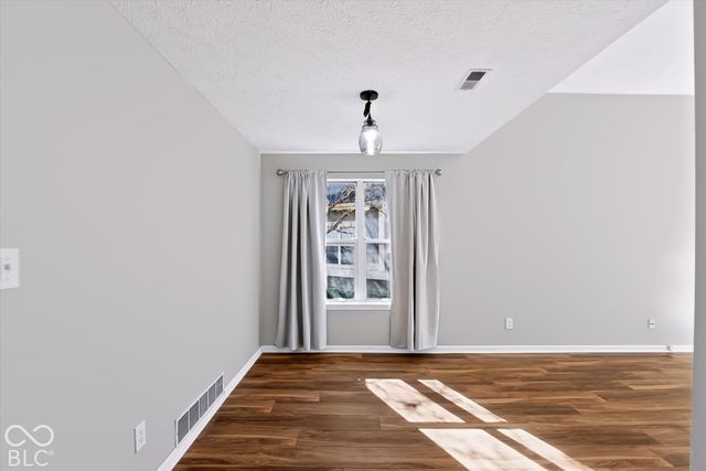 9450 Aberdare Drive 34, Indianapolis, IN 46250