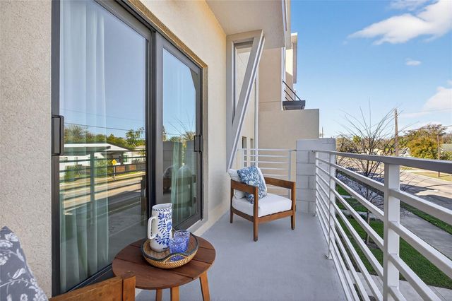 2526 13TH AVENUE N, St Petersburg, FL 33713