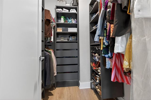 2526 13TH AVENUE N, St Petersburg, FL 33713