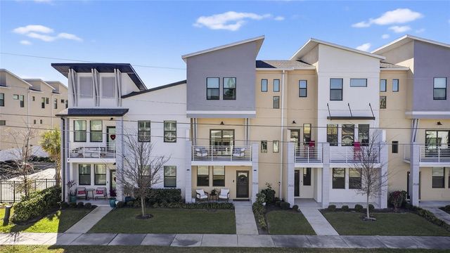 2526 13TH AVENUE N, St Petersburg, FL 33713