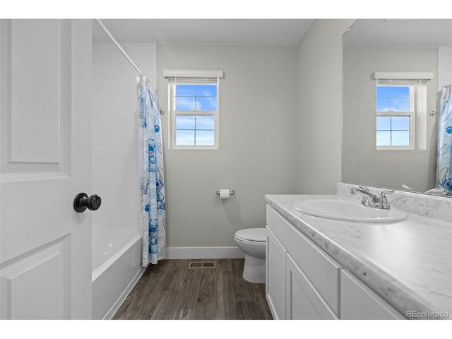 26216 E Byers Pl, Aurora, CO 80018