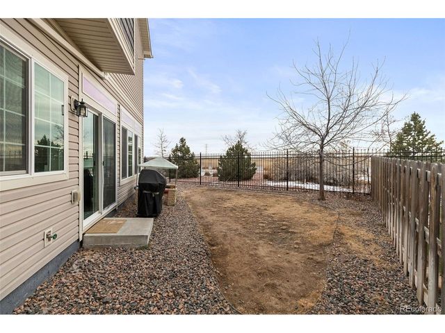 26216 E Byers Pl, Aurora, CO 80018