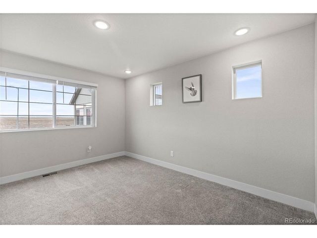 26216 E Byers Pl, Aurora, CO 80018