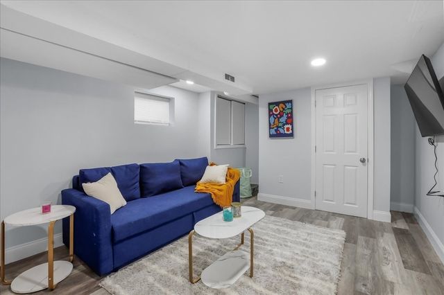 67 Curtis Rd, Revere, MA 02151