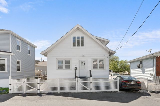 67 Curtis Rd, Revere, MA 02151
