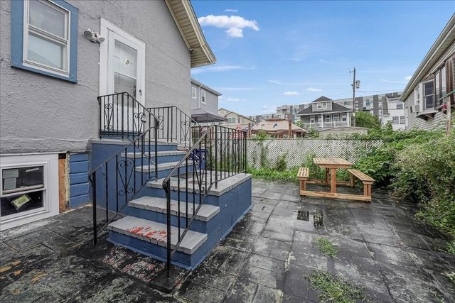 67 Curtis Rd, Revere, MA 02151