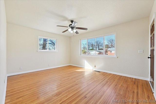 1017 N Cedar Avenue, Sand Springs, OK 74063