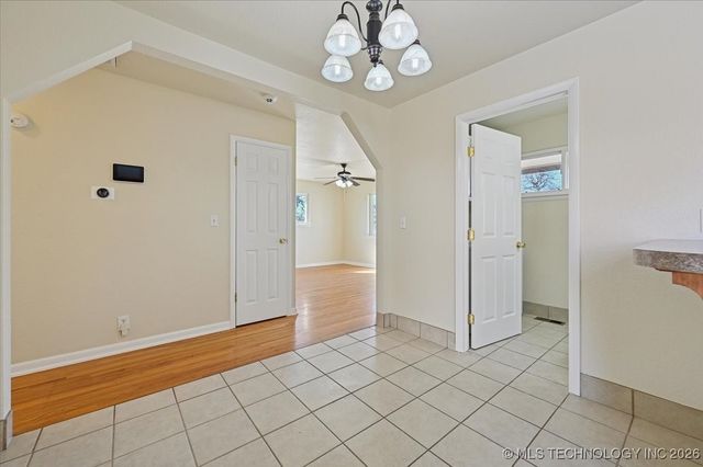 1017 N Cedar Avenue, Sand Springs, OK 74063