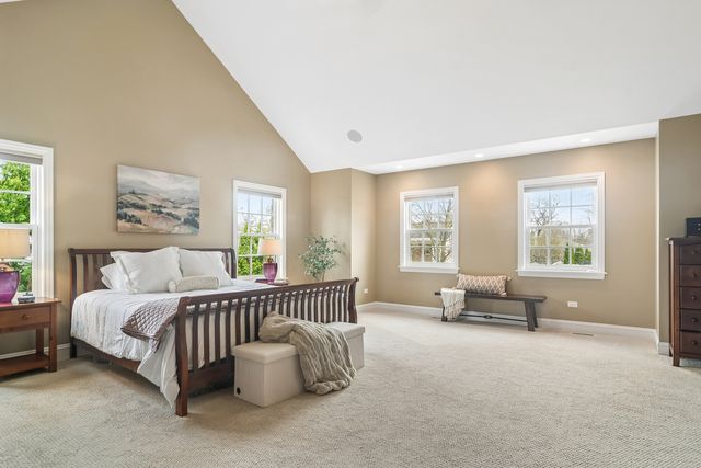630 S Beverly Lane, Arlington Heights, IL 60005