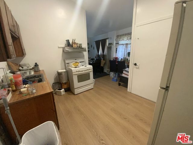 826 E 65th Street, Inglewood, CA 90302