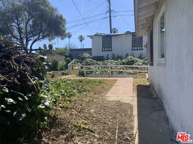 826 E 65th Street, Inglewood, CA 90302