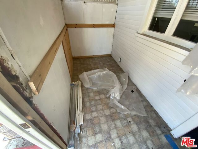 826 E 65th Street, Inglewood, CA 90302