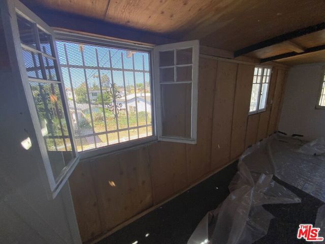 826 E 65th Street, Inglewood, CA 90302