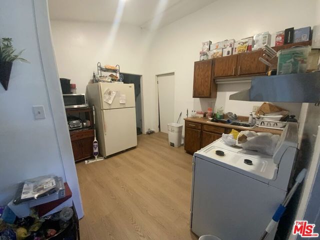 826 E 65th Street, Inglewood, CA 90302